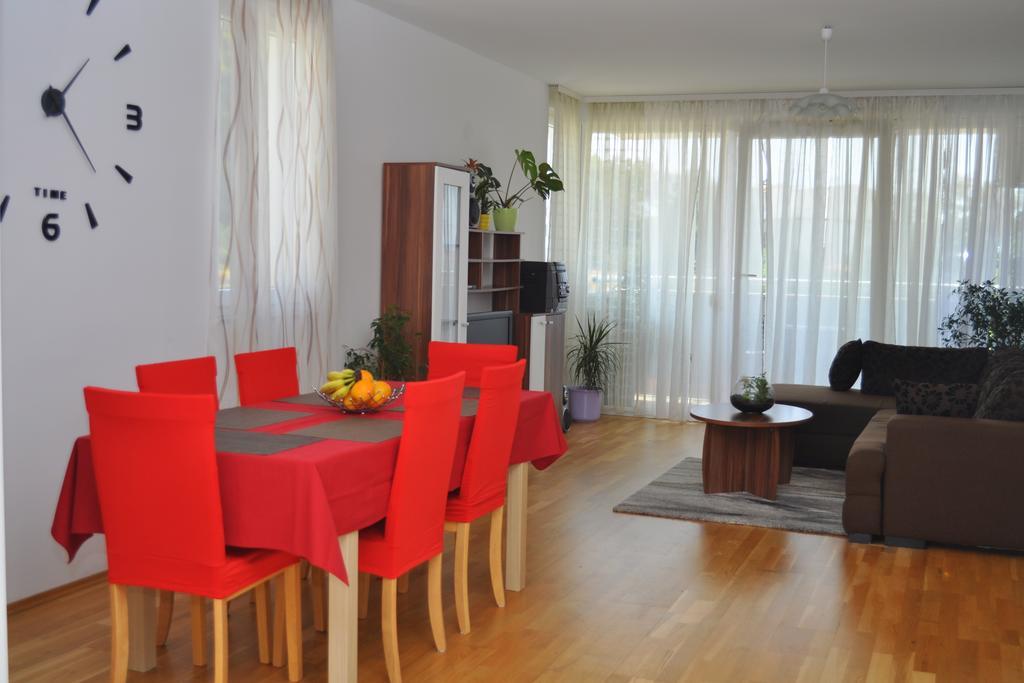 Apartment Kristijan マカルスカ エクステリア 写真
