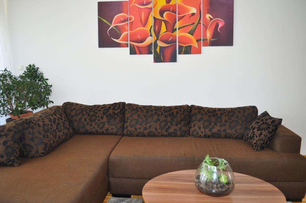 Apartment Kristijan マカルスカ エクステリア 写真